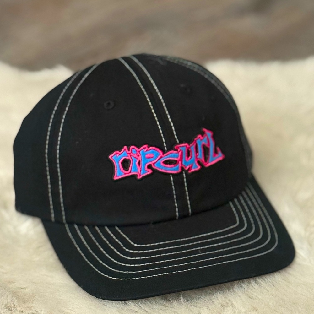 RIP CURL Raw Energy Art Black Hat with Embroidered Logo ~ NWT
